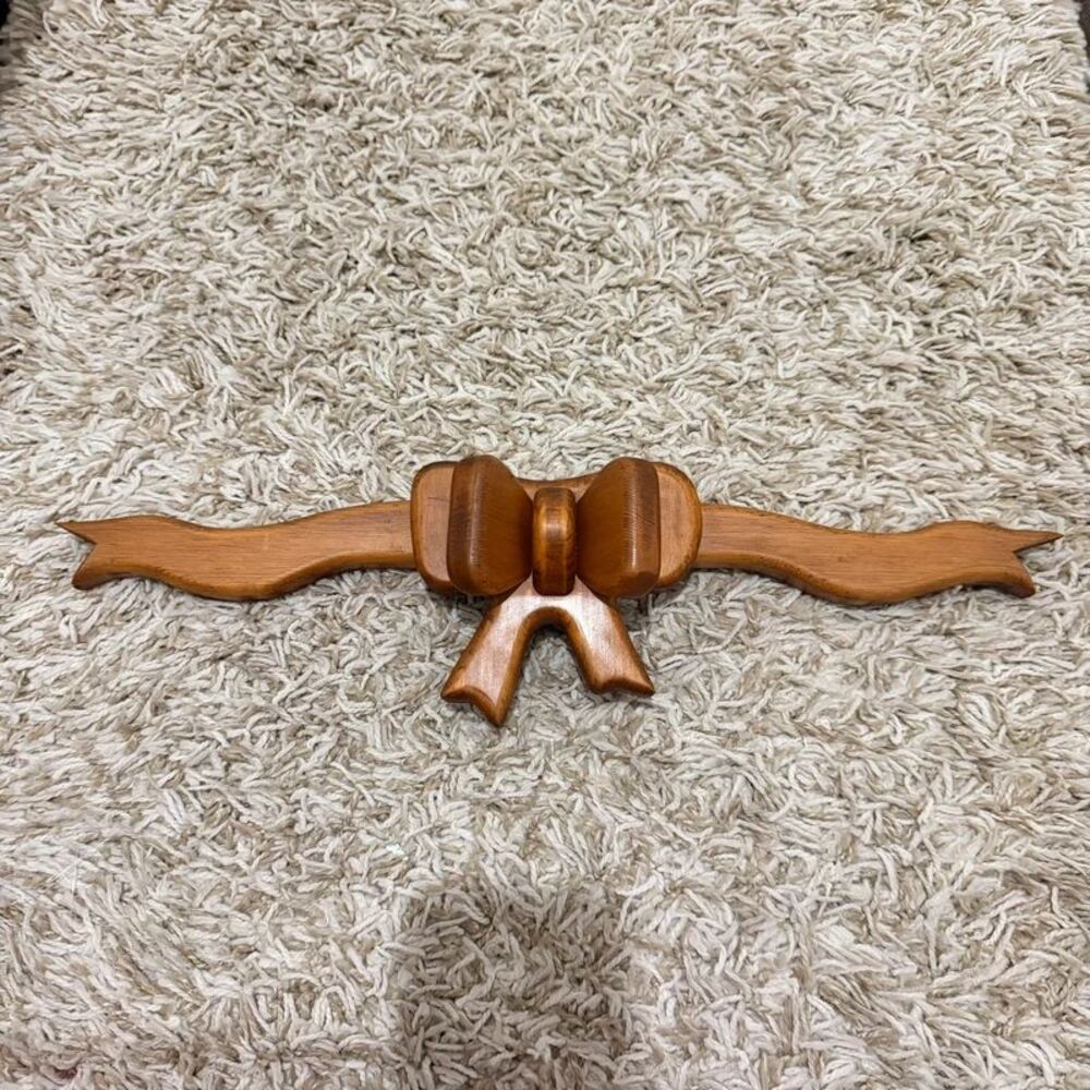 Vintage Wood Wooden Bow Ribbon Wall Hanging Decor